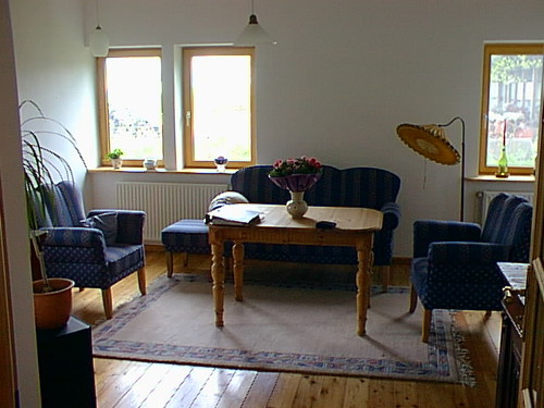 b001.jpg